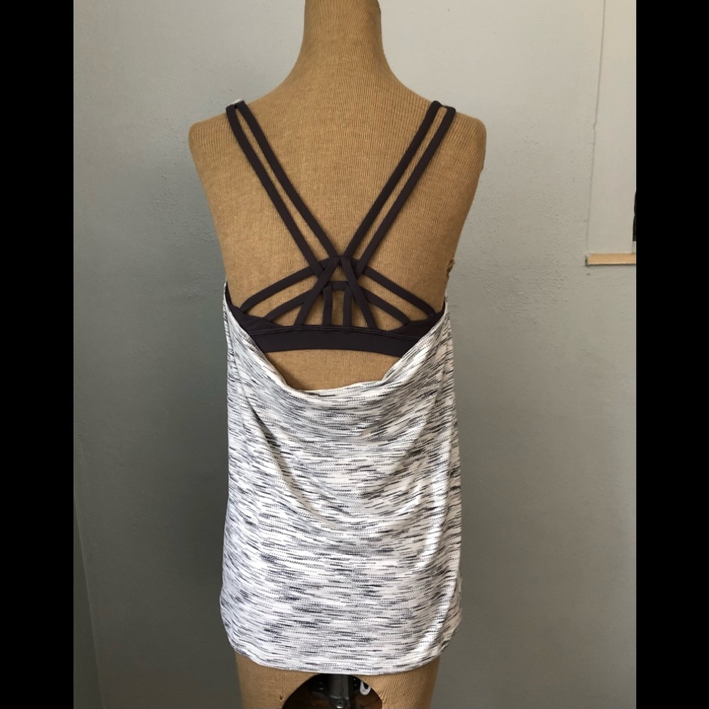 Lululemon Open Back Strappy Built In Sports Bra Tank
